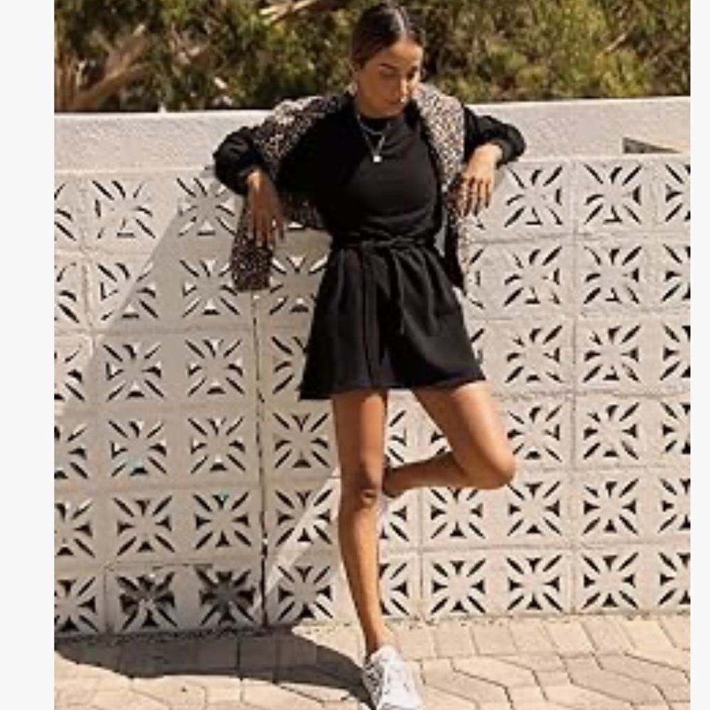 NWT Sincerely Jules THE DAHLIA SWEATSHIRT DRESS BLACK Large